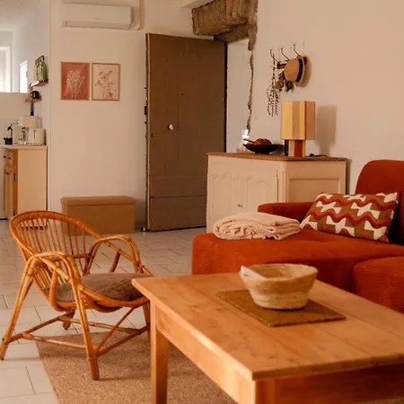 La Maison Du Village à Appartamento Ruoms